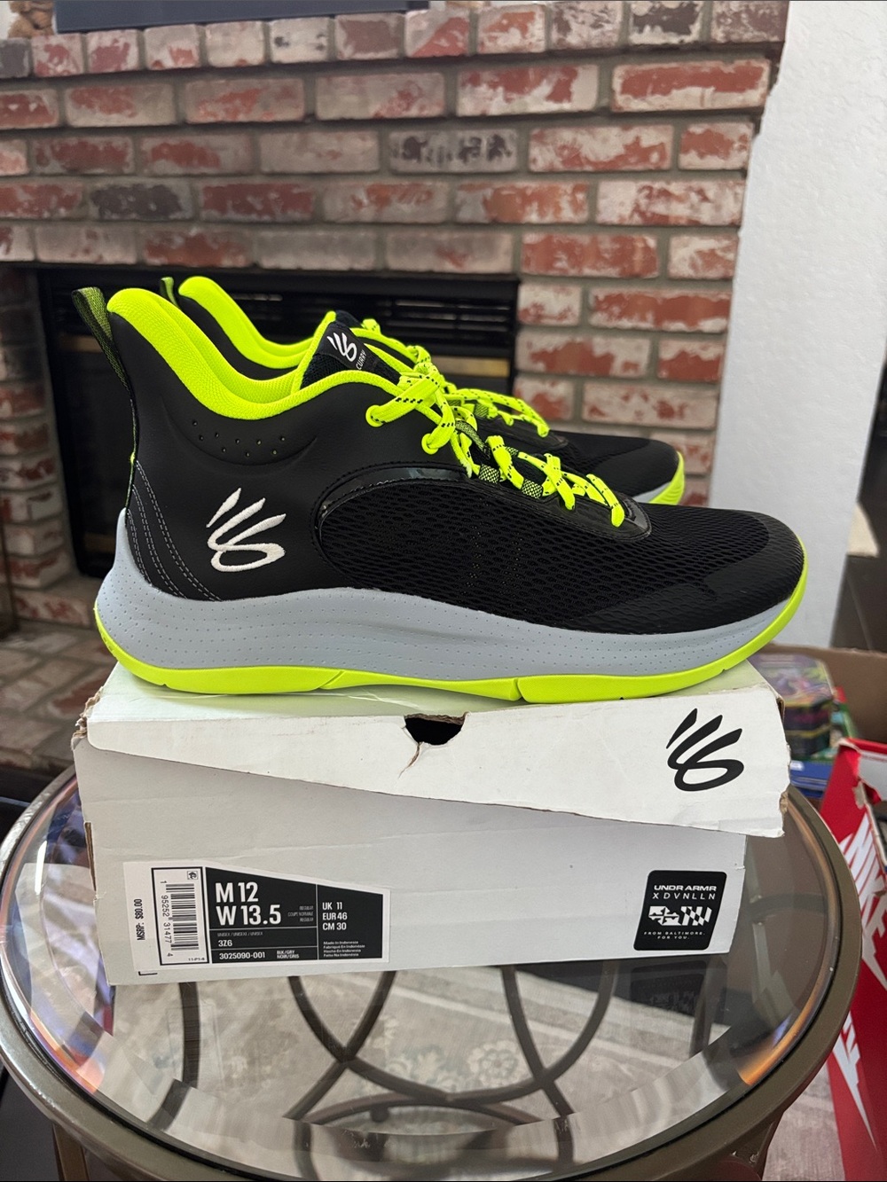 Under Armour Steph Curry 3Z6 Men’s Basketball Shoes Size 12